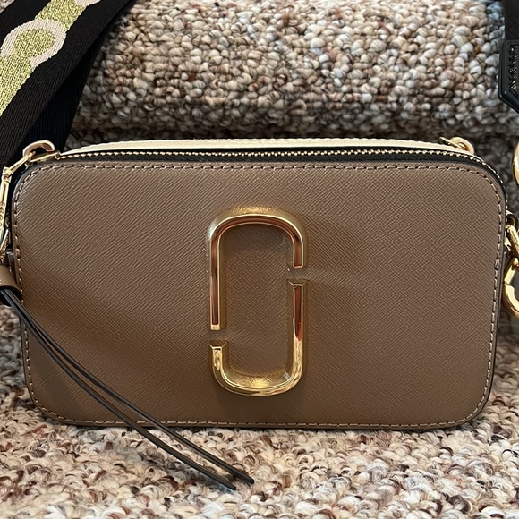 Marc Jacobs snapshot preloved - Picture 2 of 7